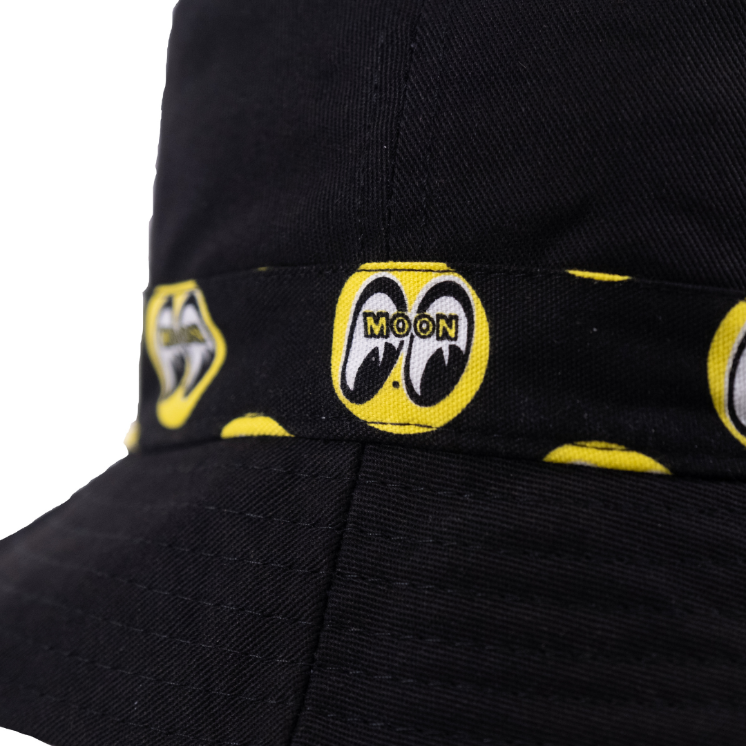 REVERSIBLE BUCKET HAT